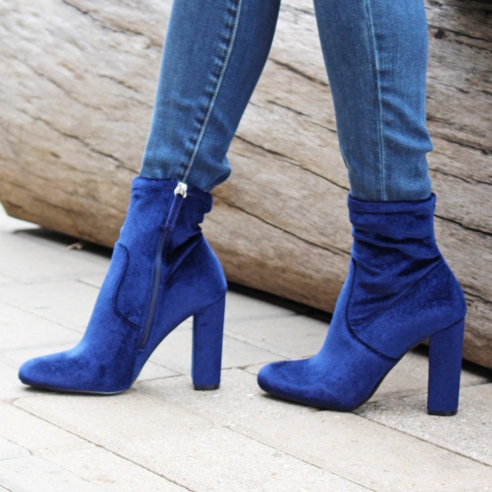 Steve Madden Blue Velvet Ankle Boot